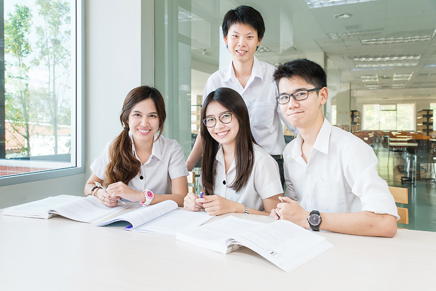 aura-strengths-of-the-dp-diploma-program